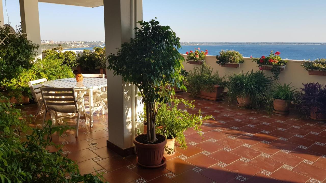 Amanda'S Panorama Apartment Taranto Exterior foto