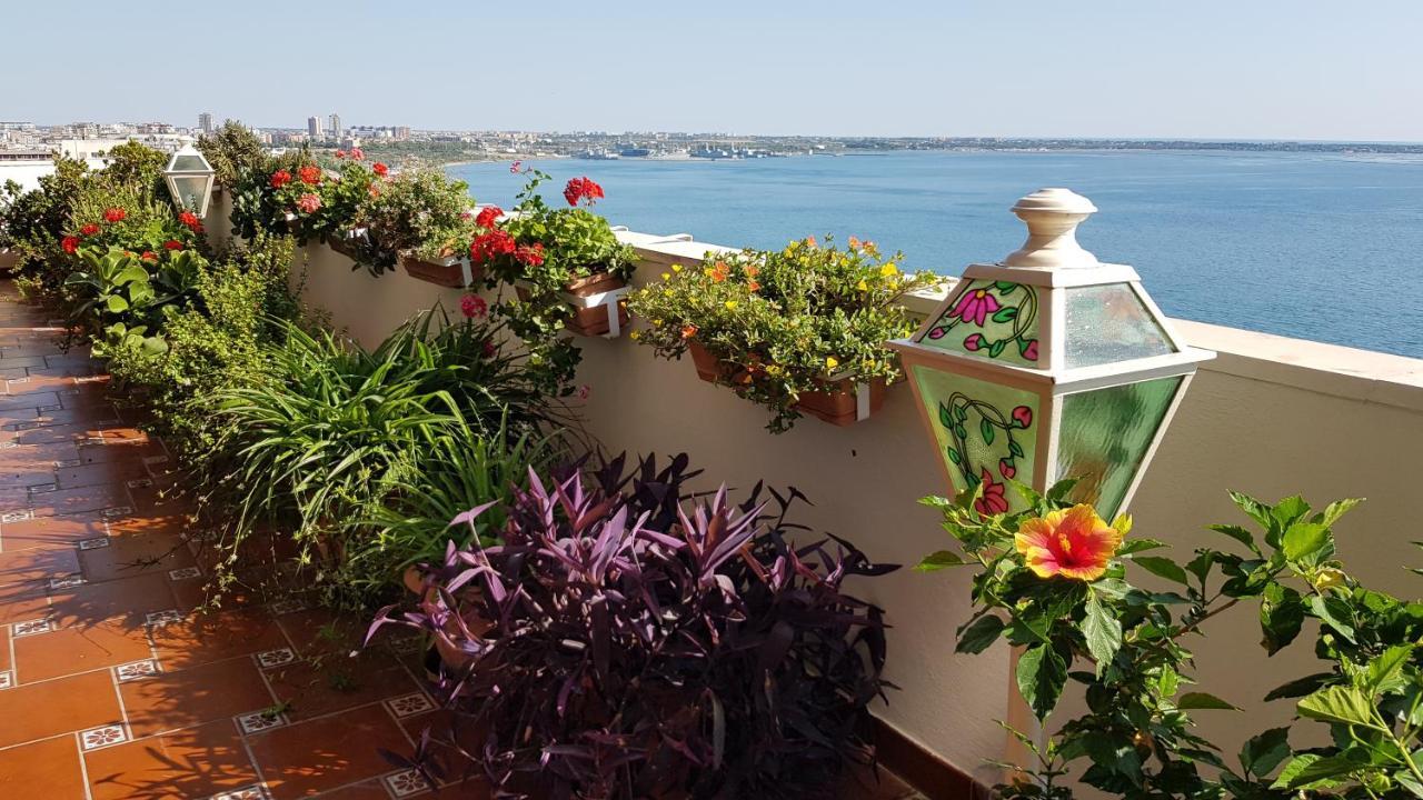 Amanda'S Panorama Apartment Taranto Exterior foto