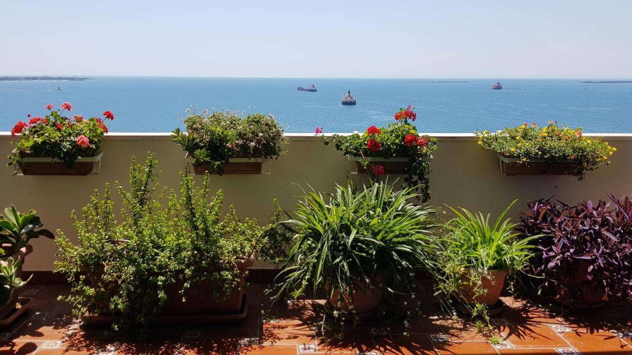 Amanda'S Panorama Apartment Taranto Exterior foto