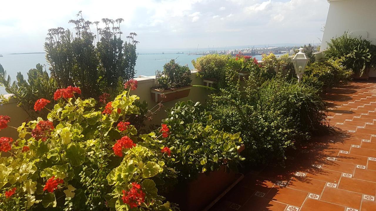 Amanda'S Panorama Apartment Taranto Exterior foto